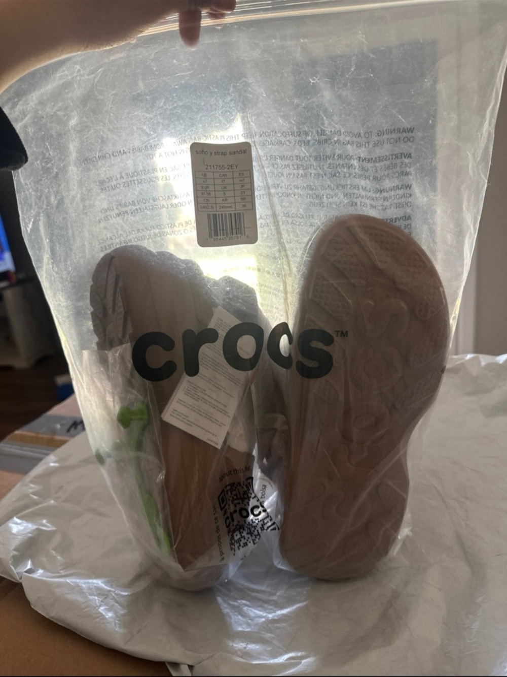 Crocs SoHo Y-Strap Sandal size W7 color Sepia - Picture 4 of 5